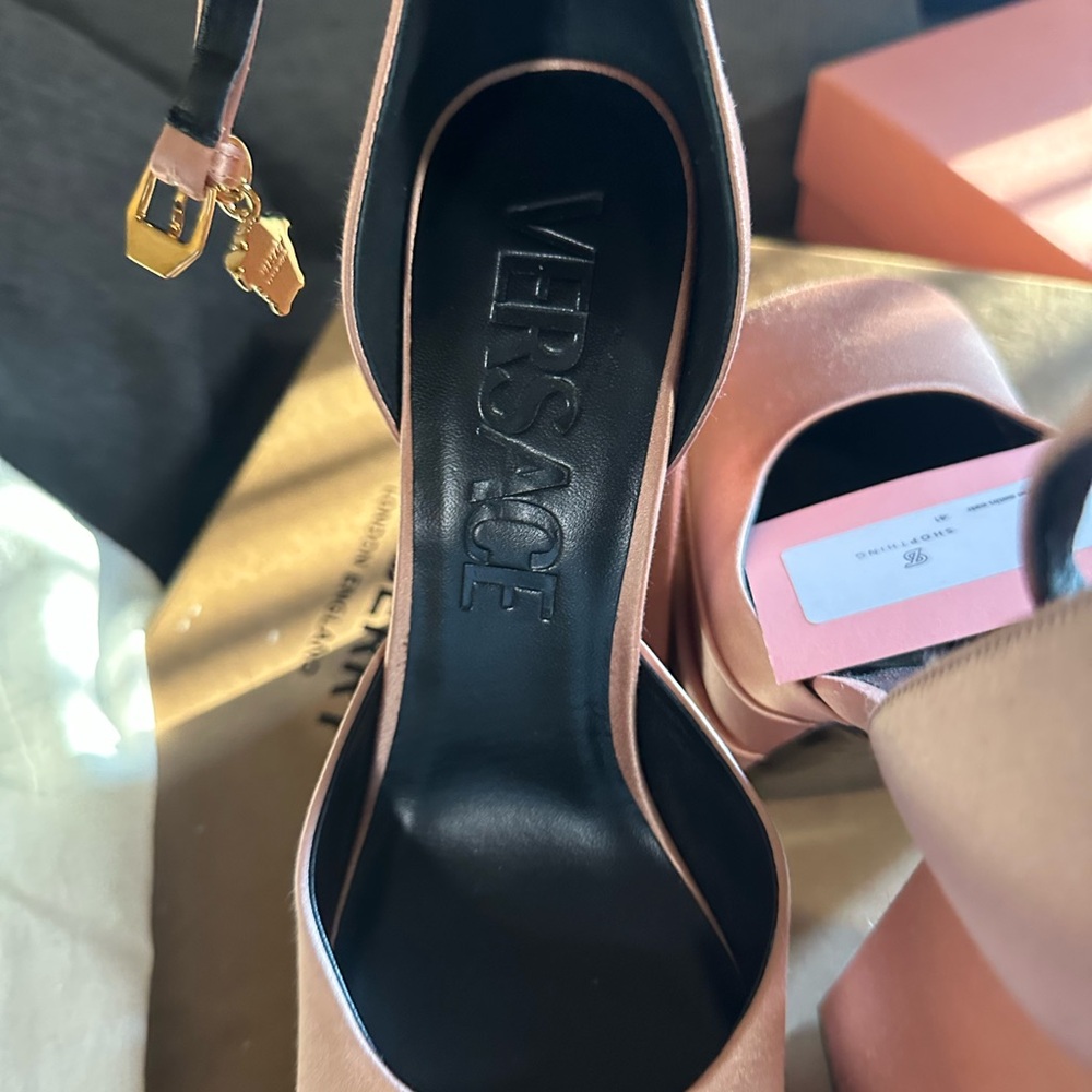 Versace platform heels - Picture 5 of 6